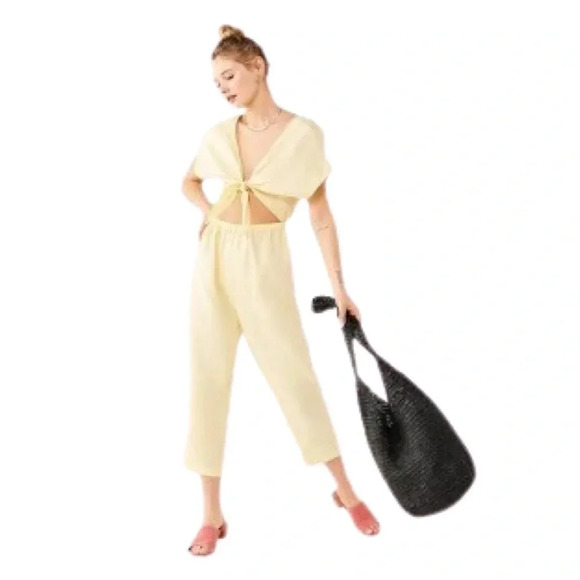 Urban Outfitters  Tie-Front Cut-Out Linen Jumpsuit | Yellow | Size XS - Picture 1 of 13